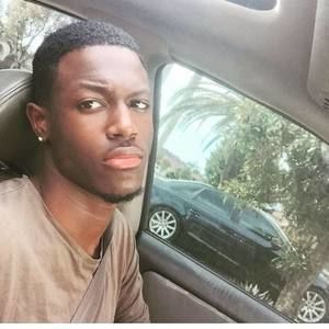 Meet your Posher, Elijah